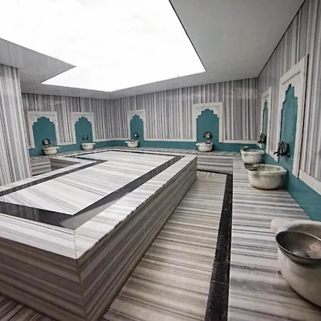 Yasmin Hotel *
